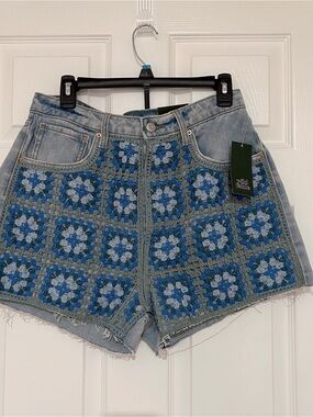 wild fable Light Wash Denim Shorts with Blue Crochet Panels